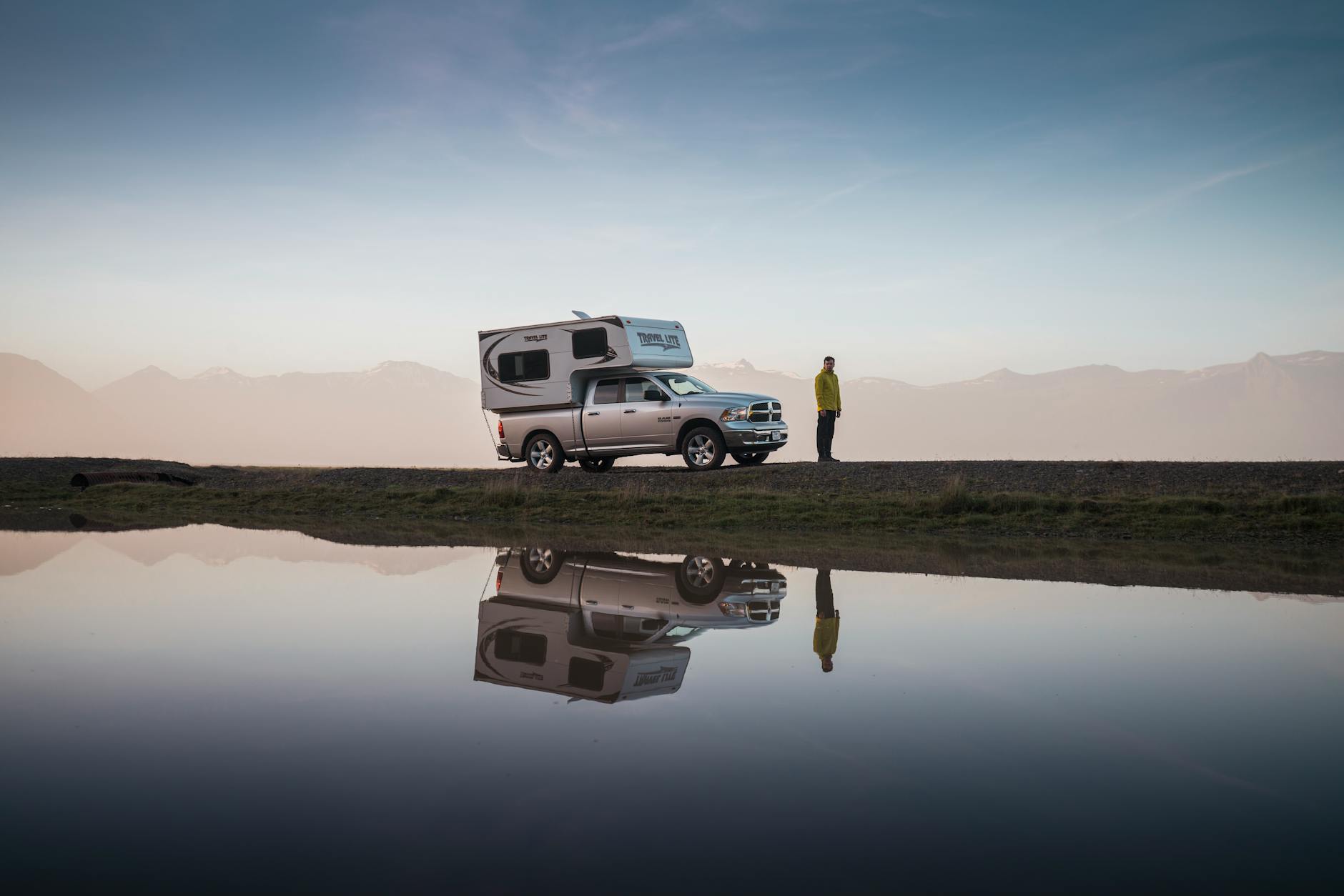 Living in a camper: Corporate job meets Vanlife Adventure